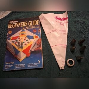 Wilton Cake Decorating Tips and 1981 Guide